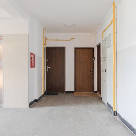 Superapart Saska 48A, Sleek 6Th-Floor Studio With Balcony & Elevator Access 바르샤바 외부 사진